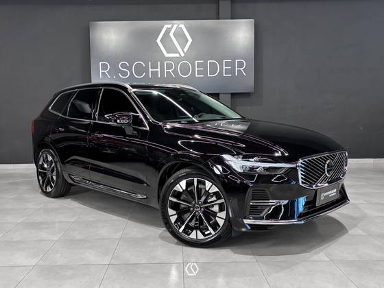 VOLVO XC60 2.0 T8 PHEV PLUS AWD GEARTRONIC VOLVO XC60 2.0 T8 PHEV PLUS AWD GEARTRONIC